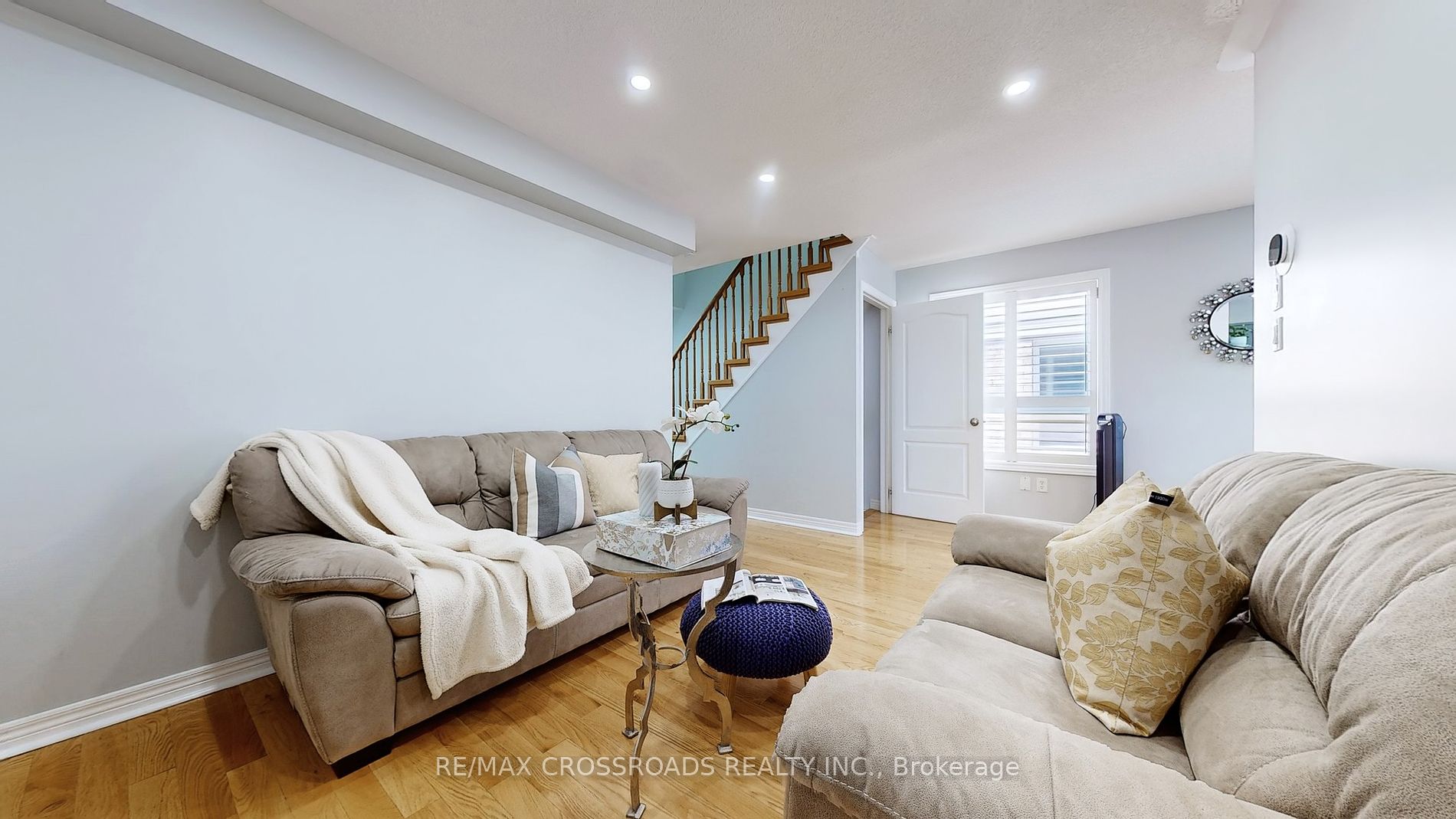 45 Tozer Crescent