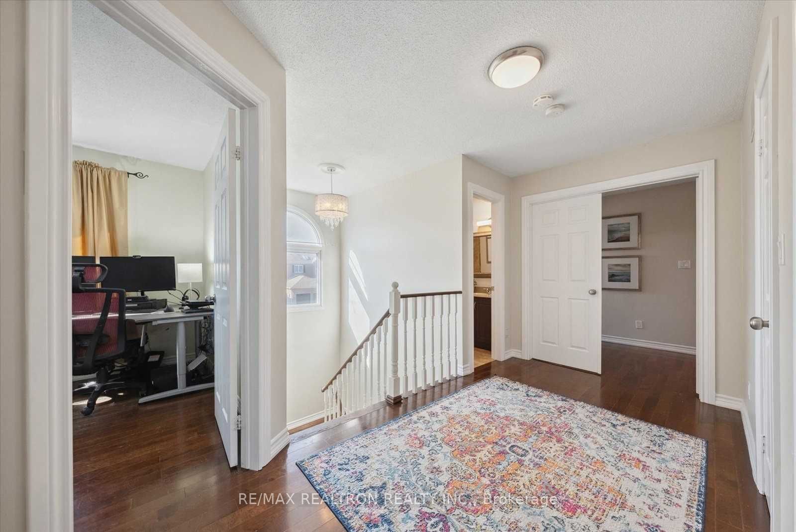 68 Flint Crescent