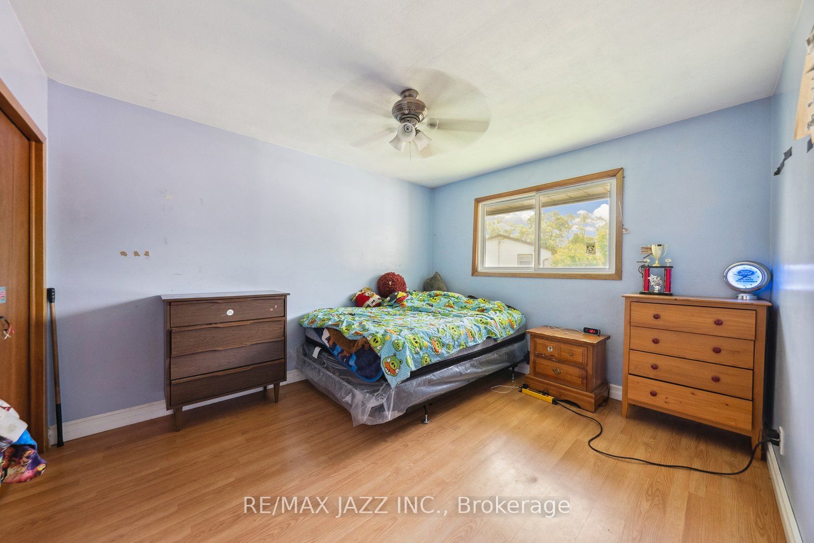 19020 Simcoe St