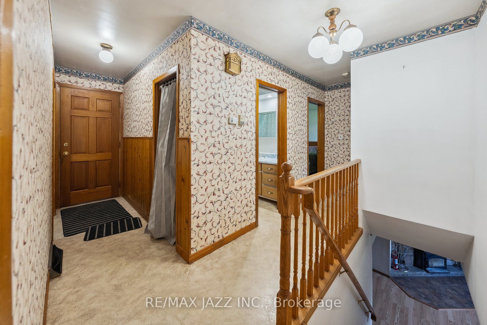 19020 Simcoe St