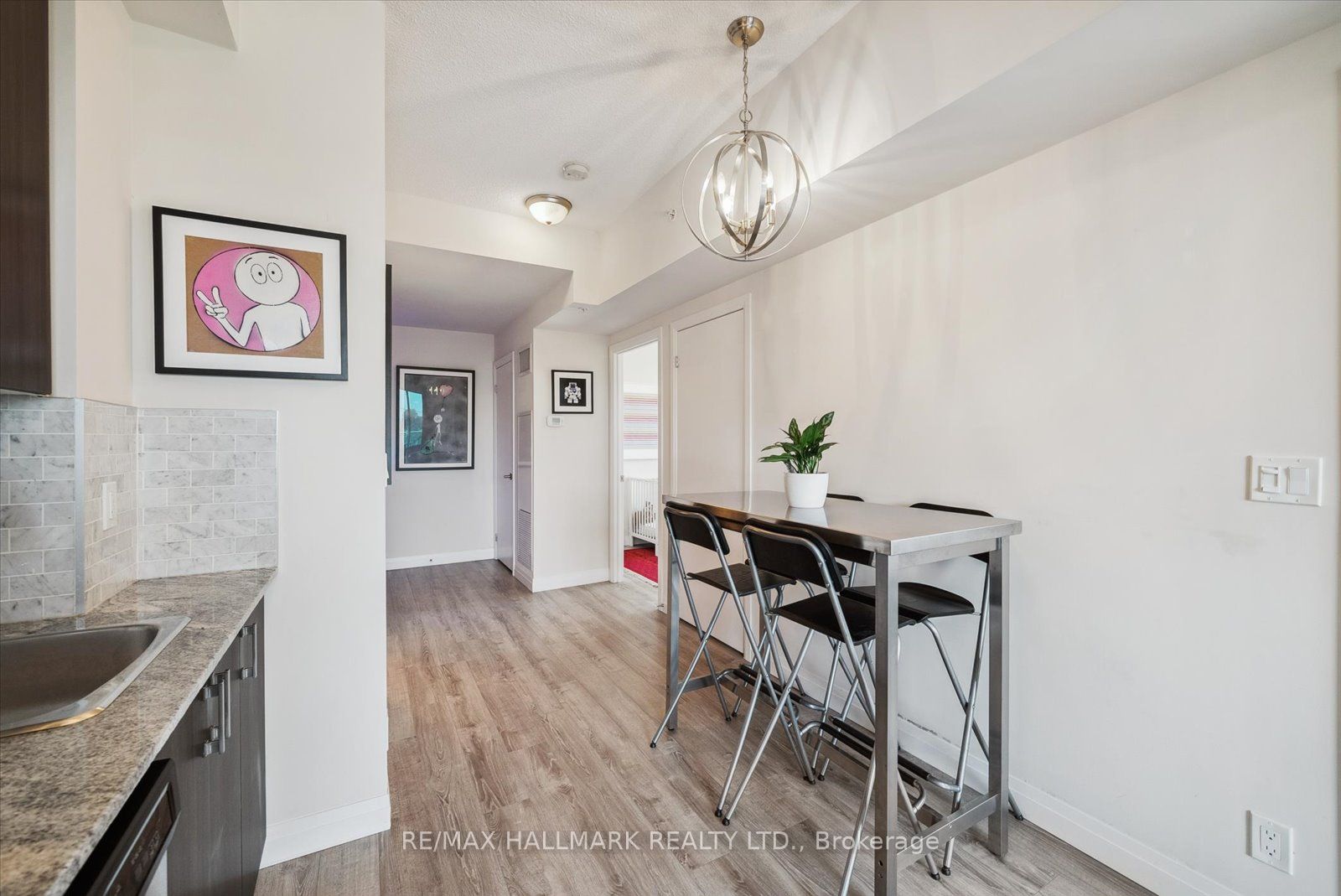 22 East Haven Dr, #523
