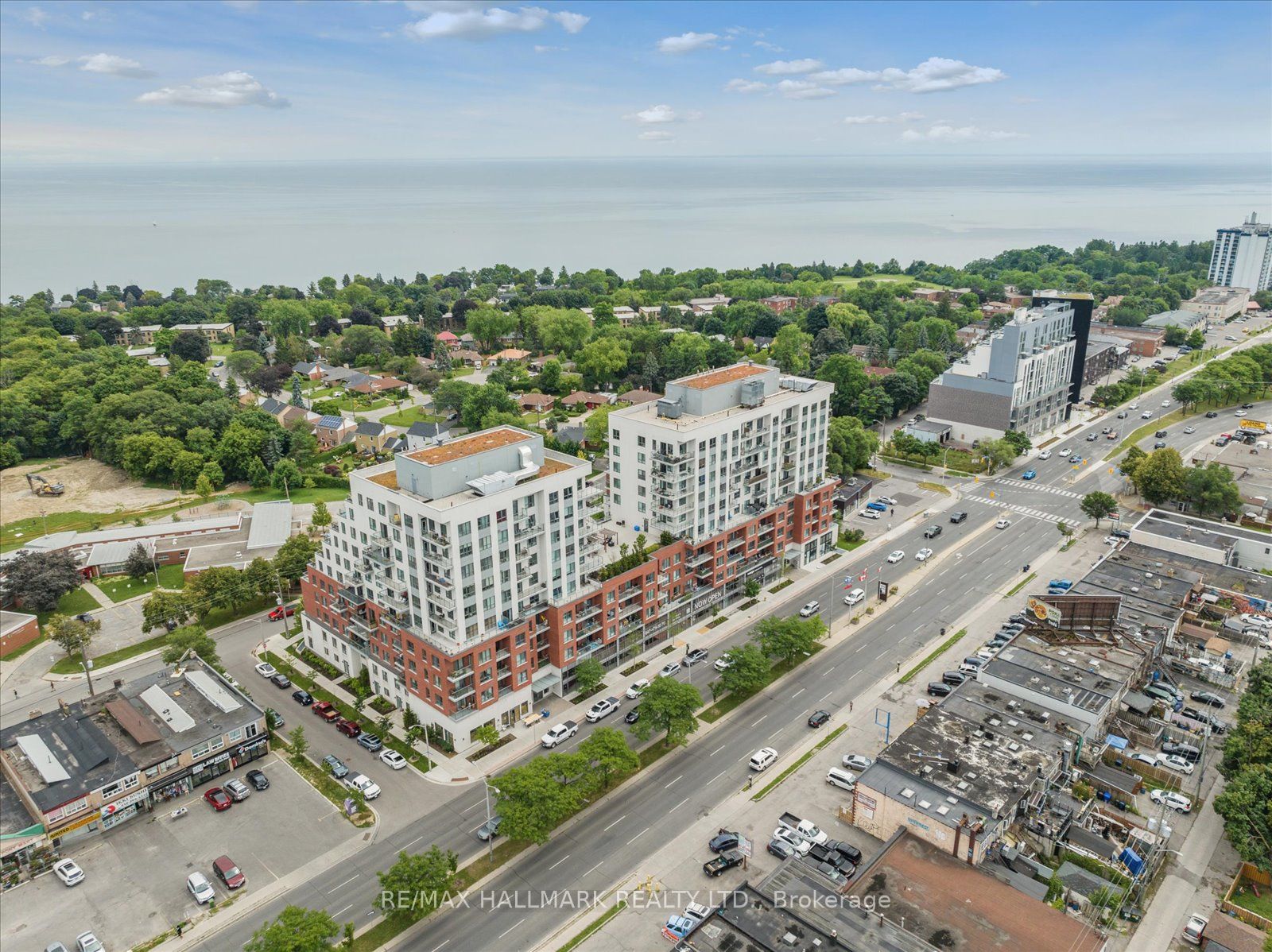 22 East Haven Dr, #523