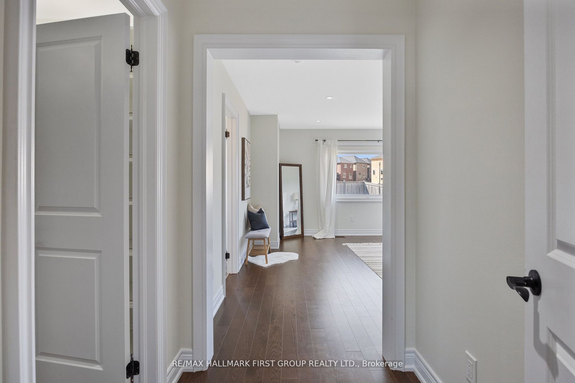 1219 Cactus Crescent