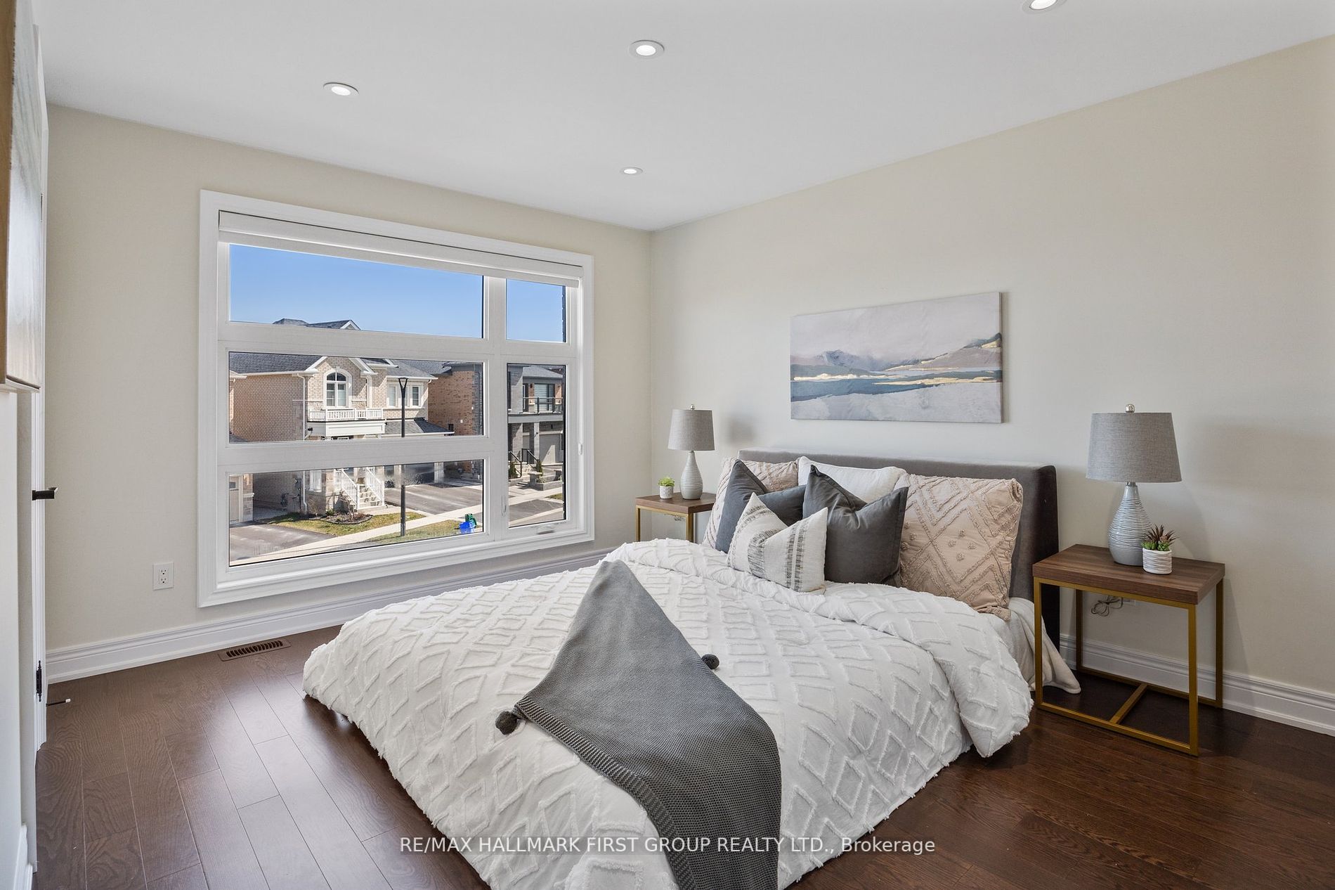 1219 Cactus Crescent