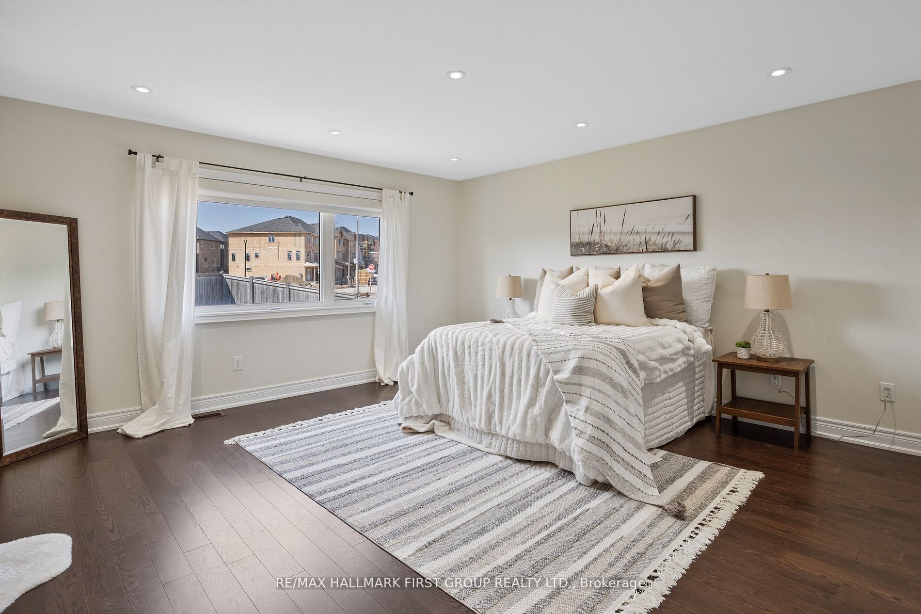 1219 Cactus Crescent