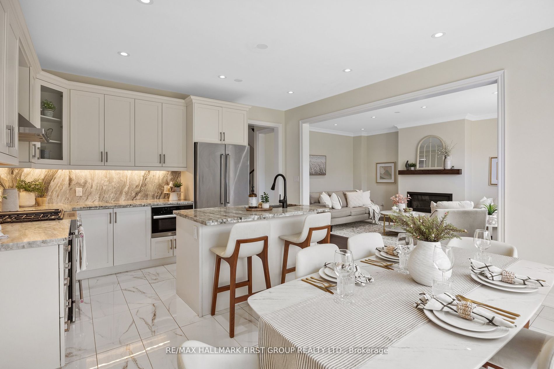 1219 Cactus Crescent