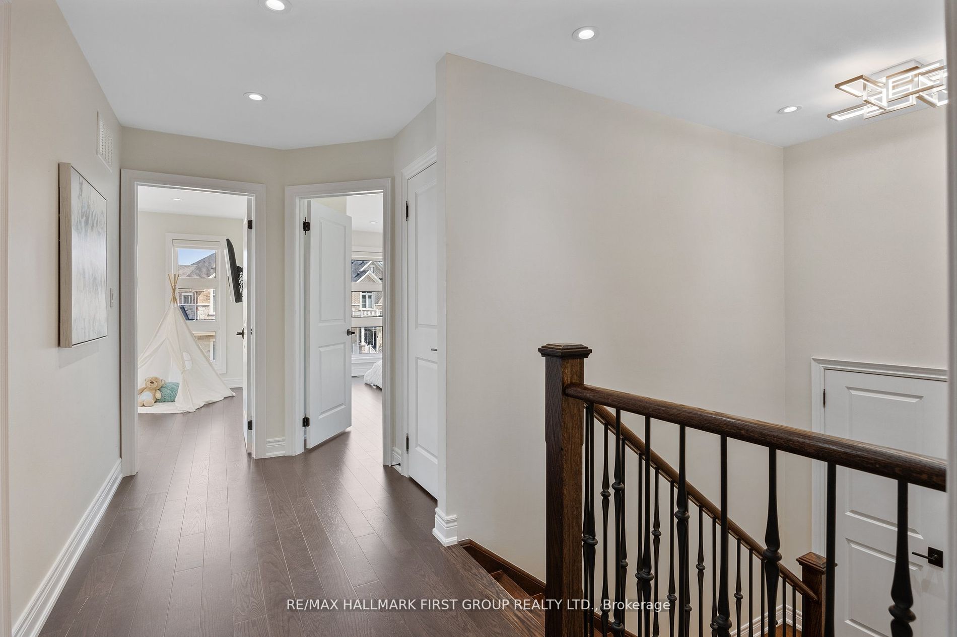 1219 Cactus Crescent