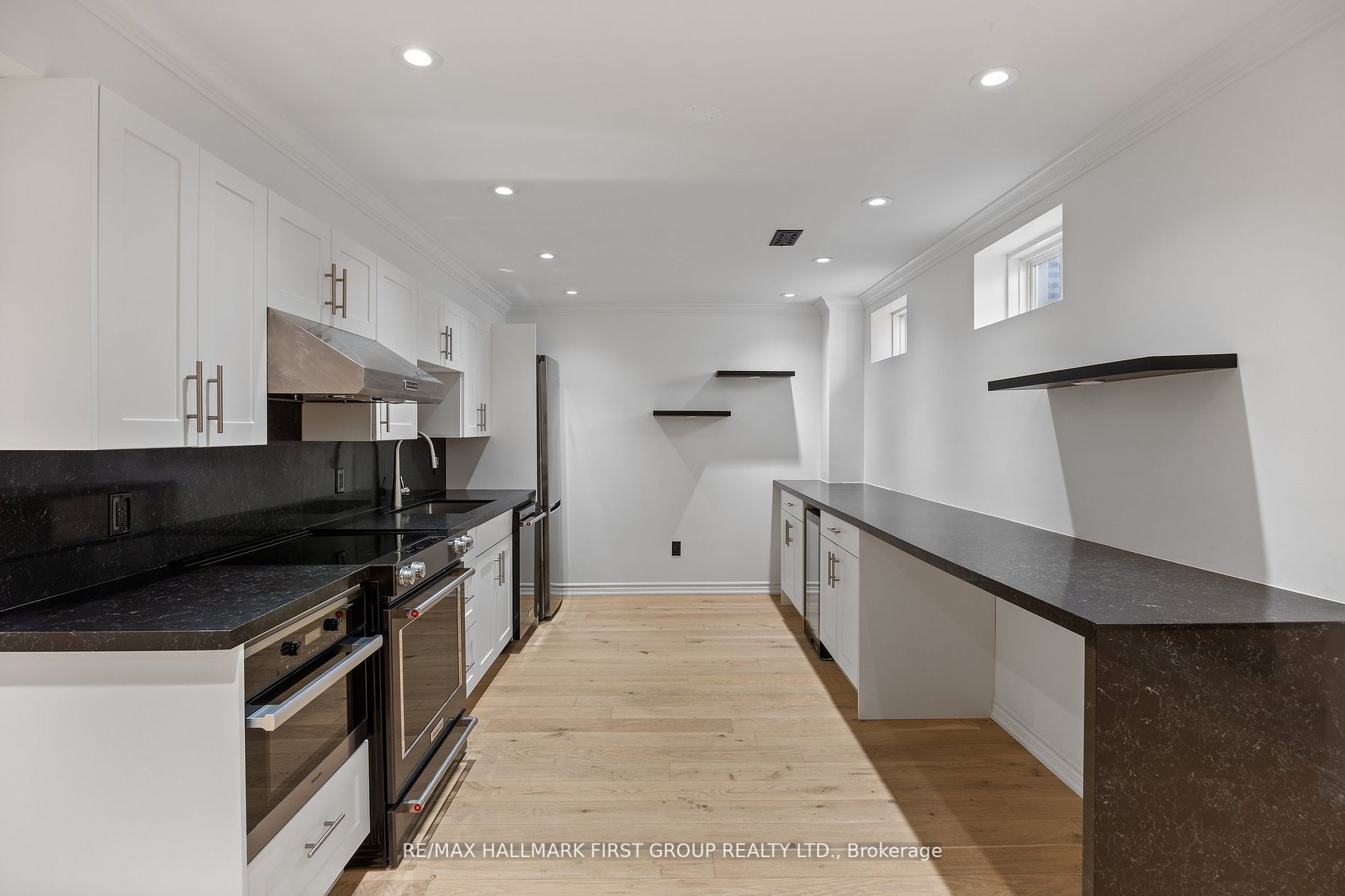 1219 Cactus Crescent