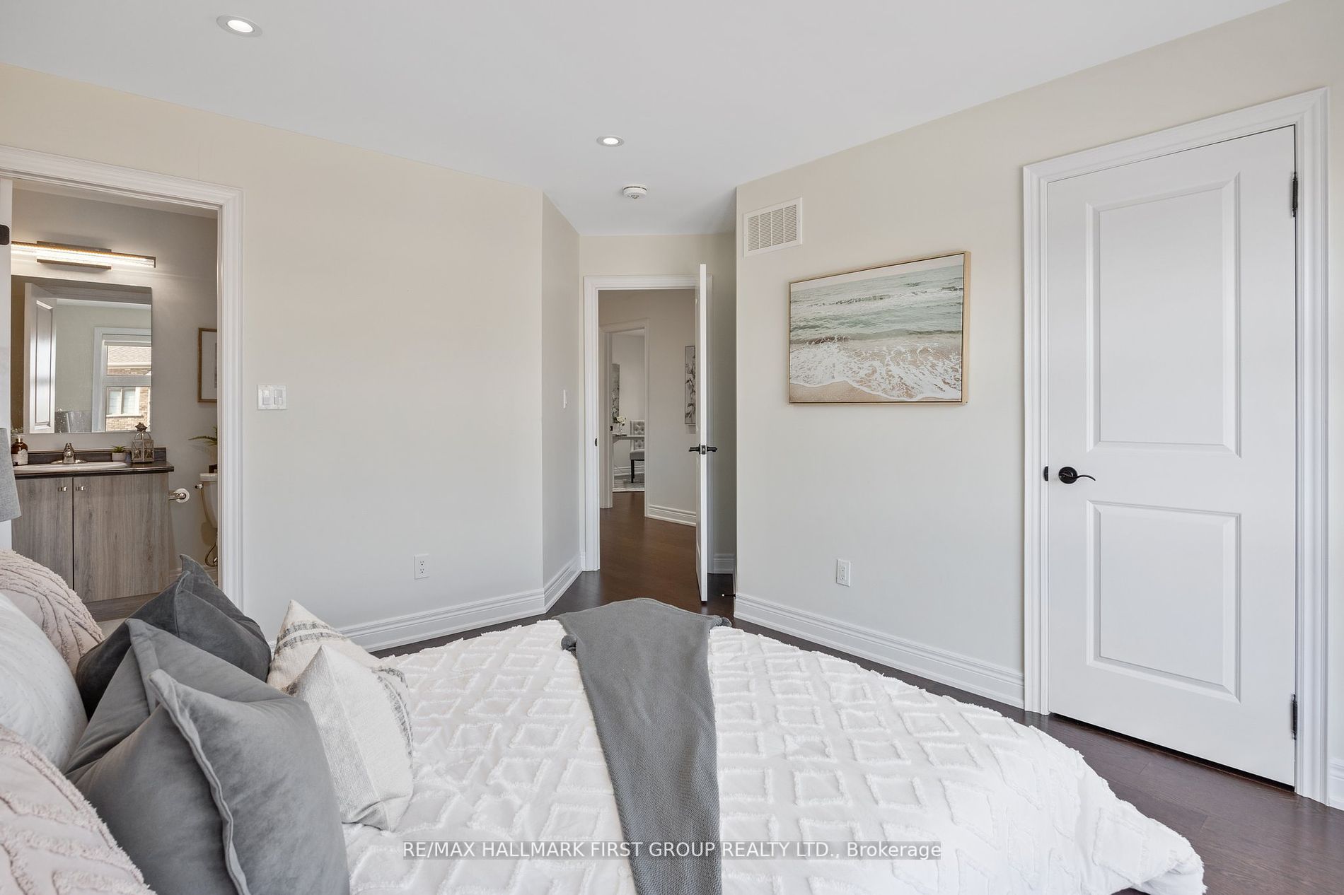 1219 Cactus Crescent