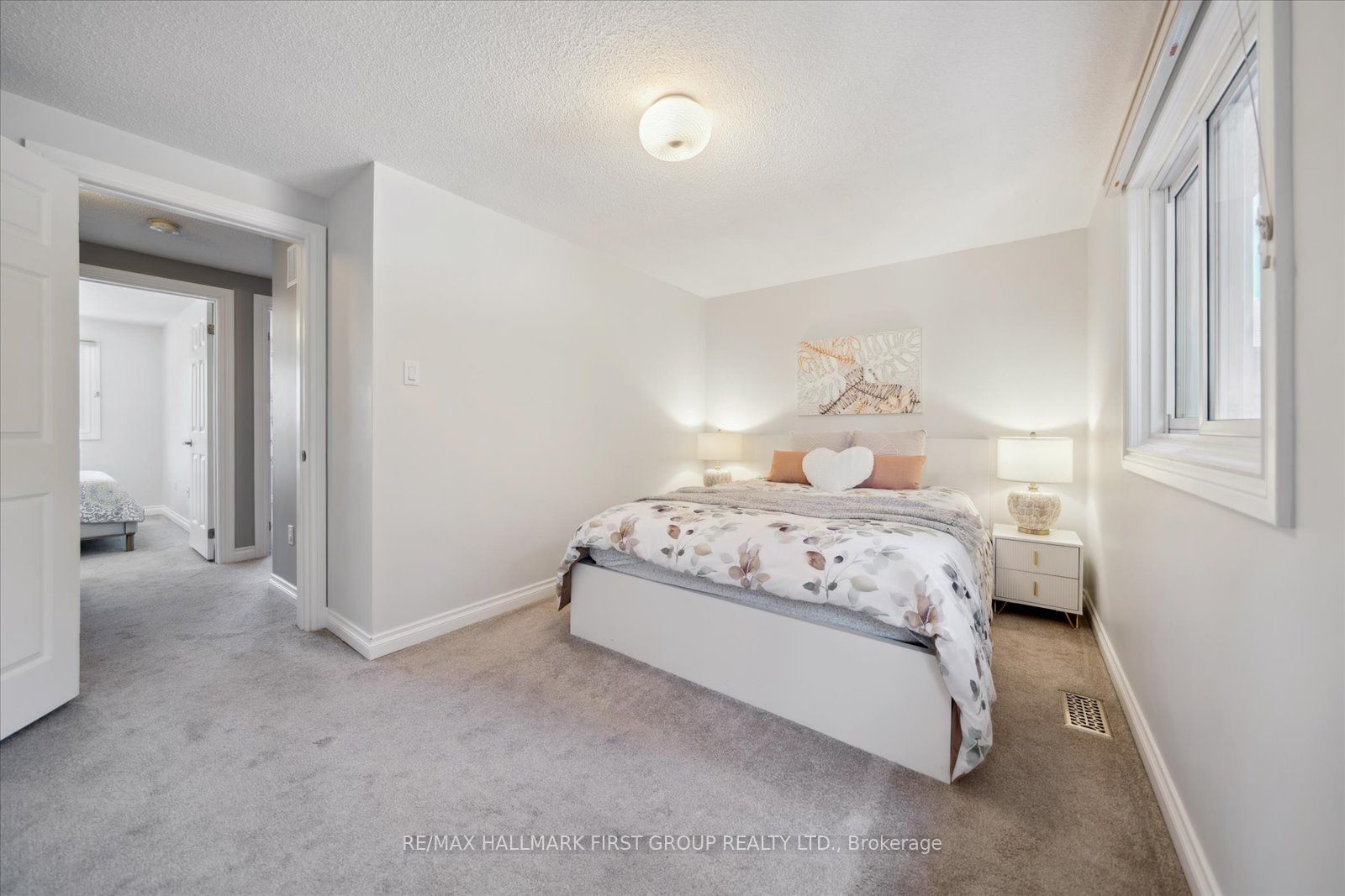 49 Fisher Crescent