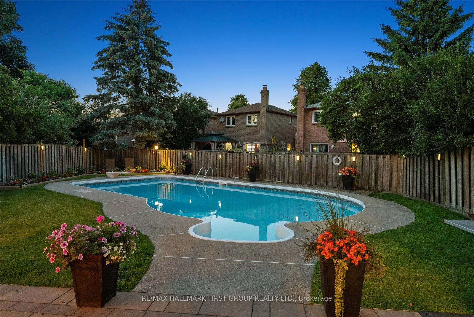 49 Fisher Crescent