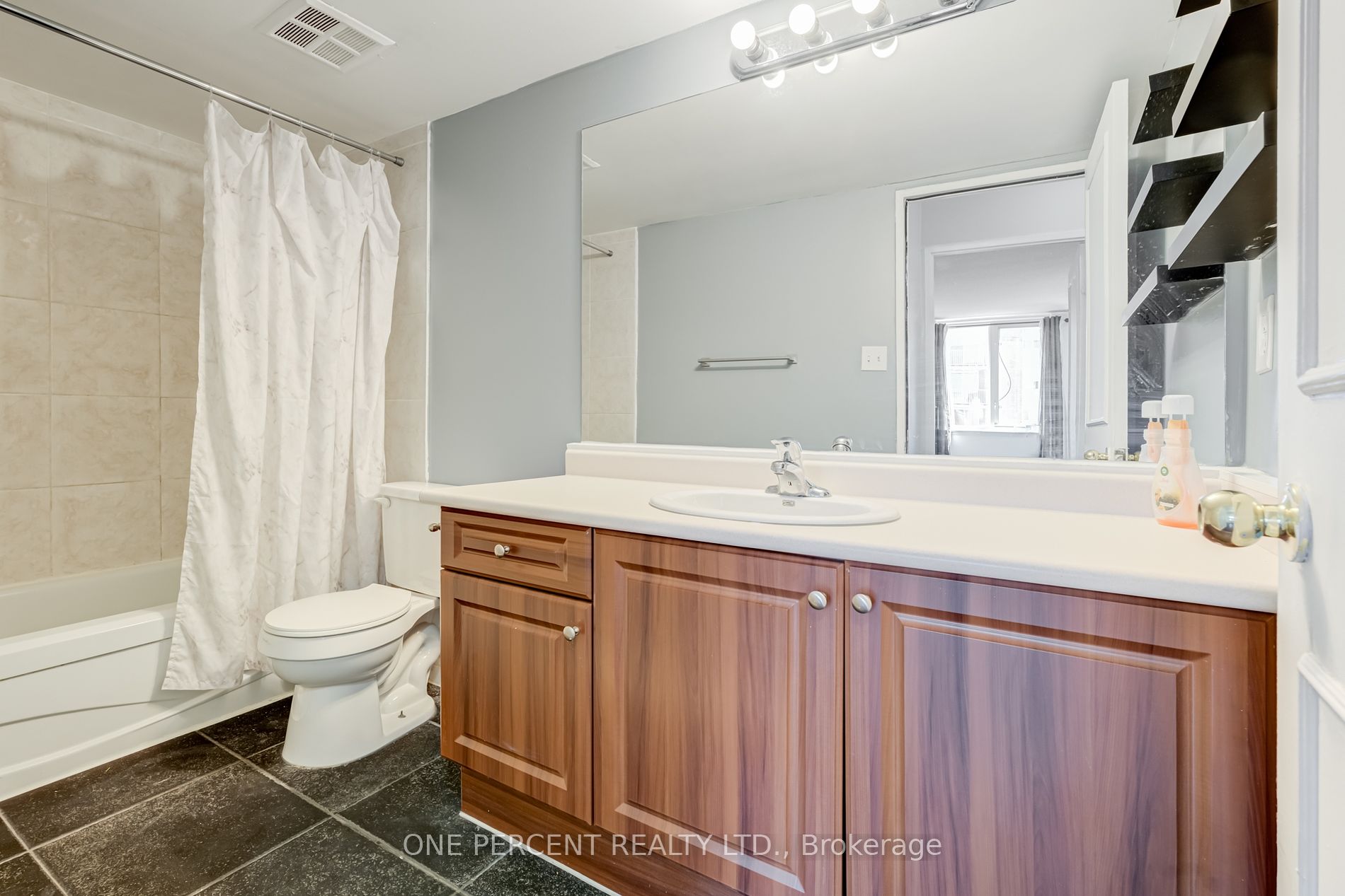 15 Sewells Road, #1201