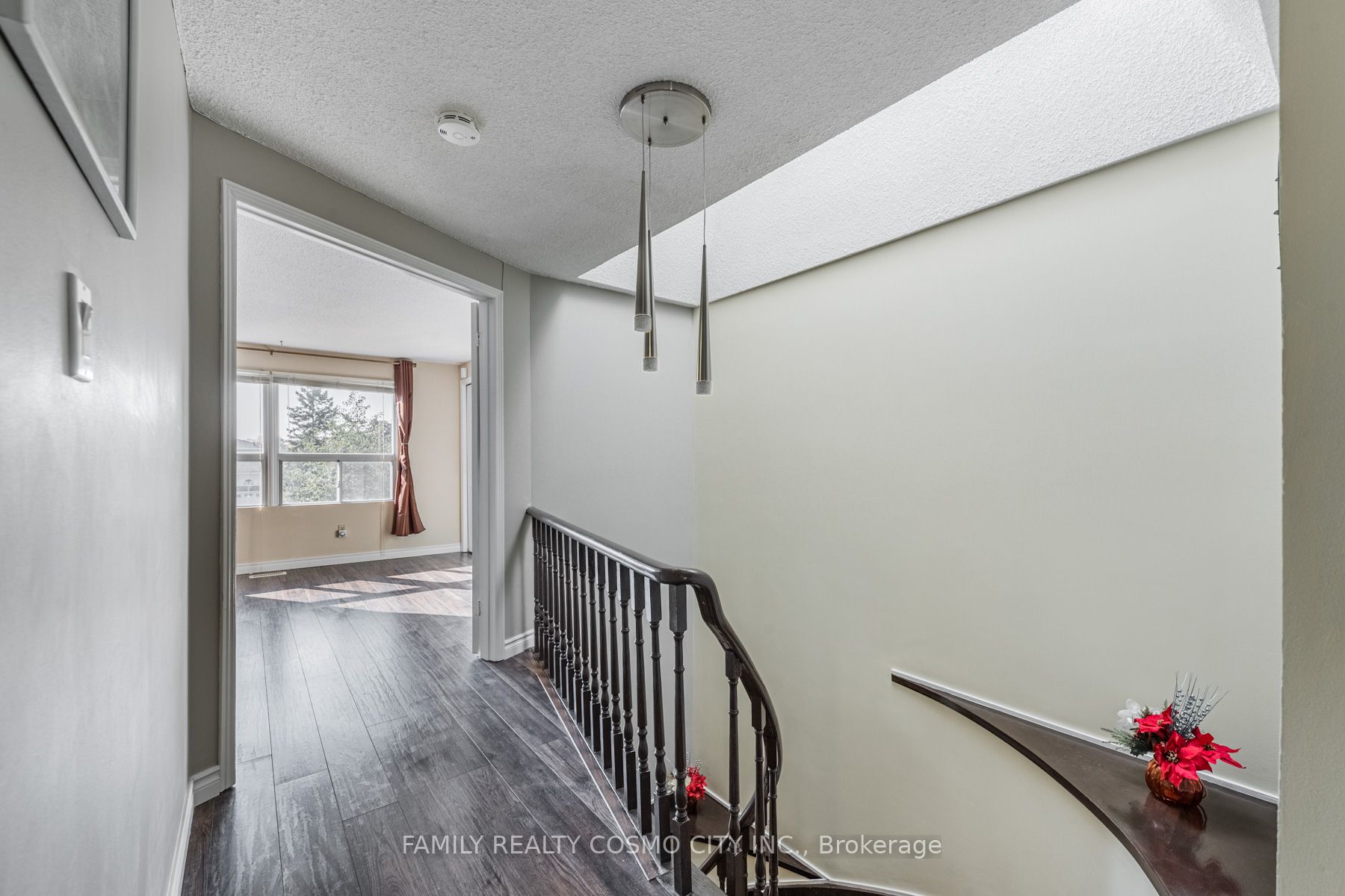 208 Wintermute Blvd