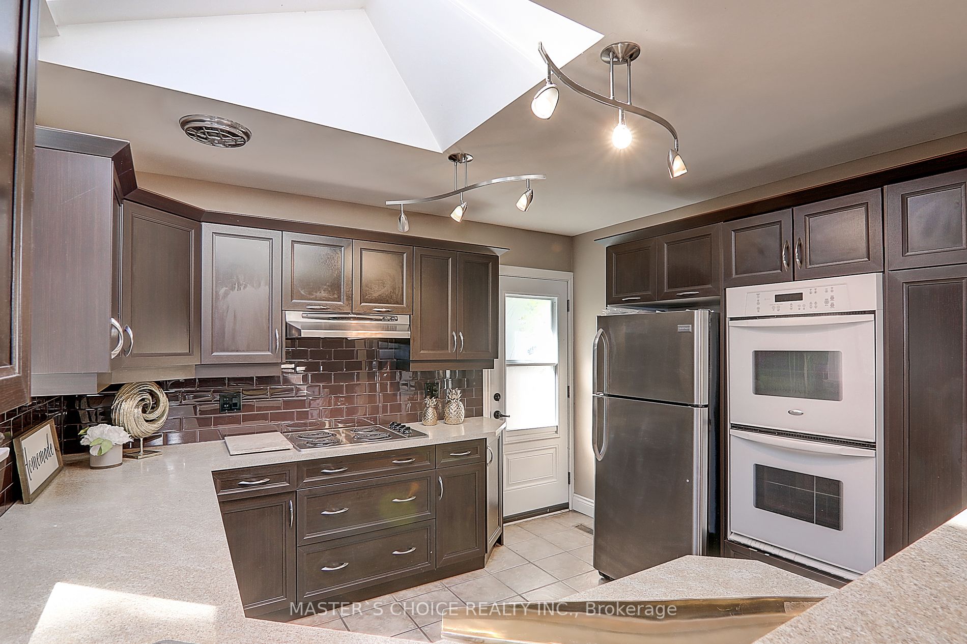 326 Jaybell Grove