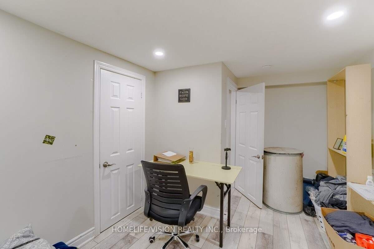 44 Armitage Drive