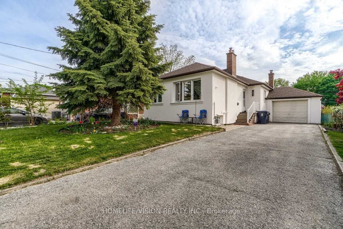 44 Armitage Drive