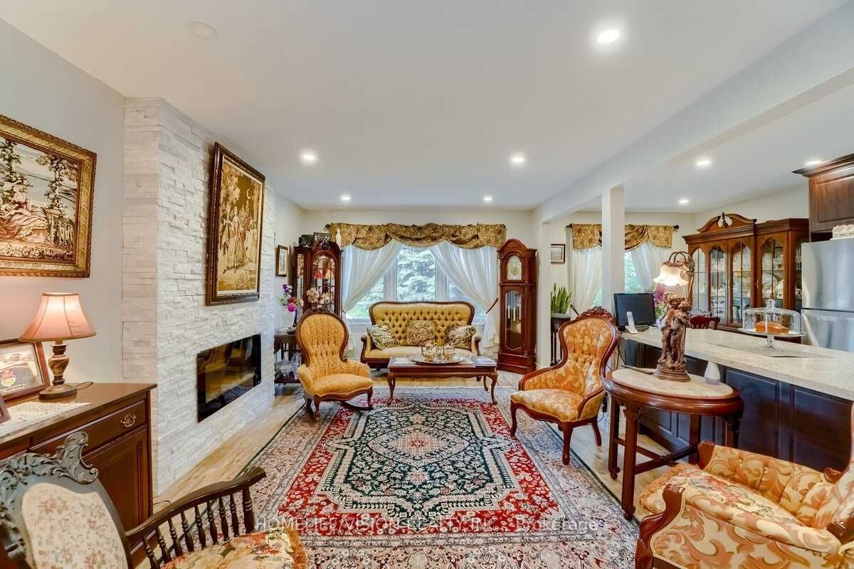 44 Armitage Drive