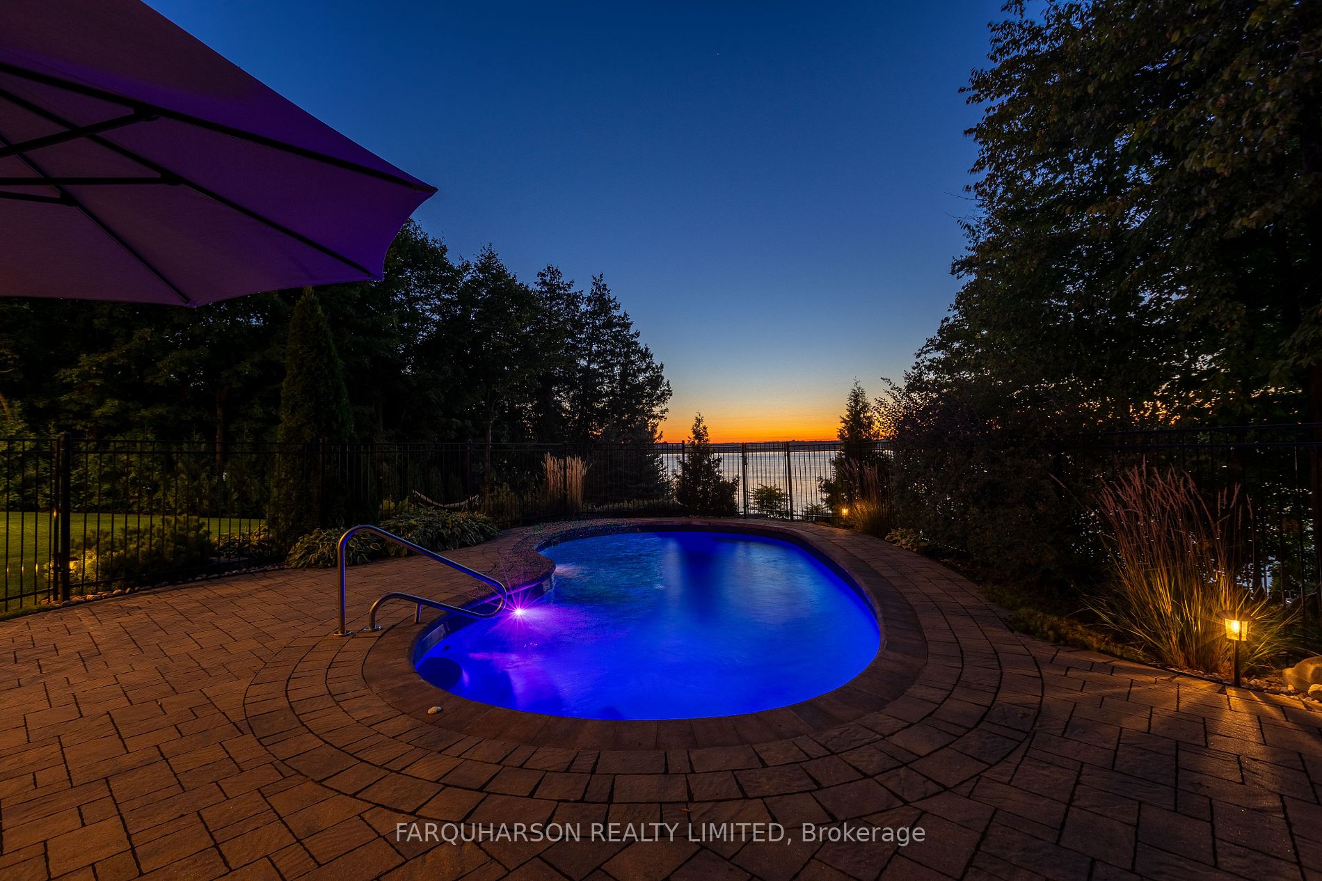 100 Ambleside Drive