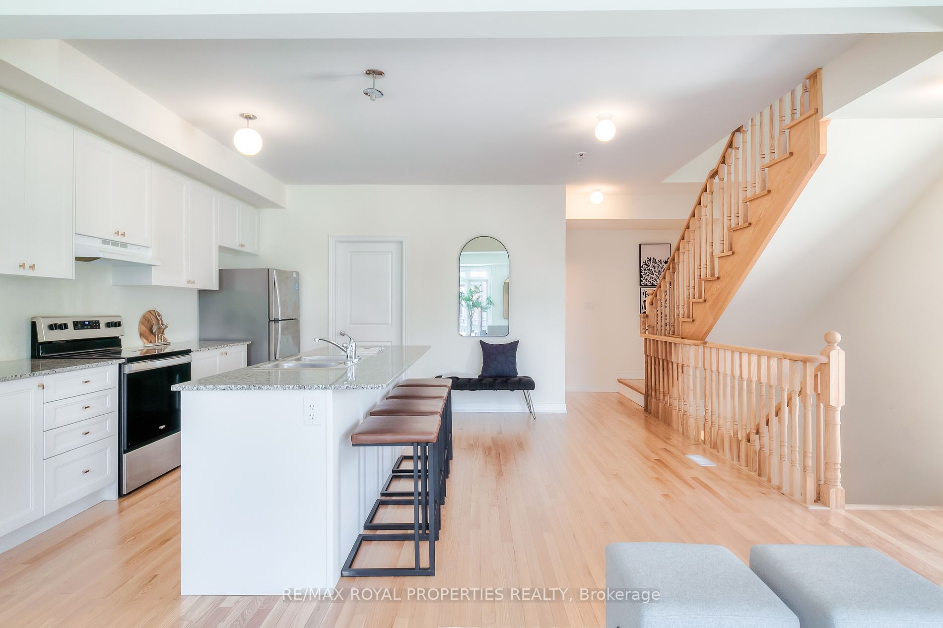 522 Littlewood Lane