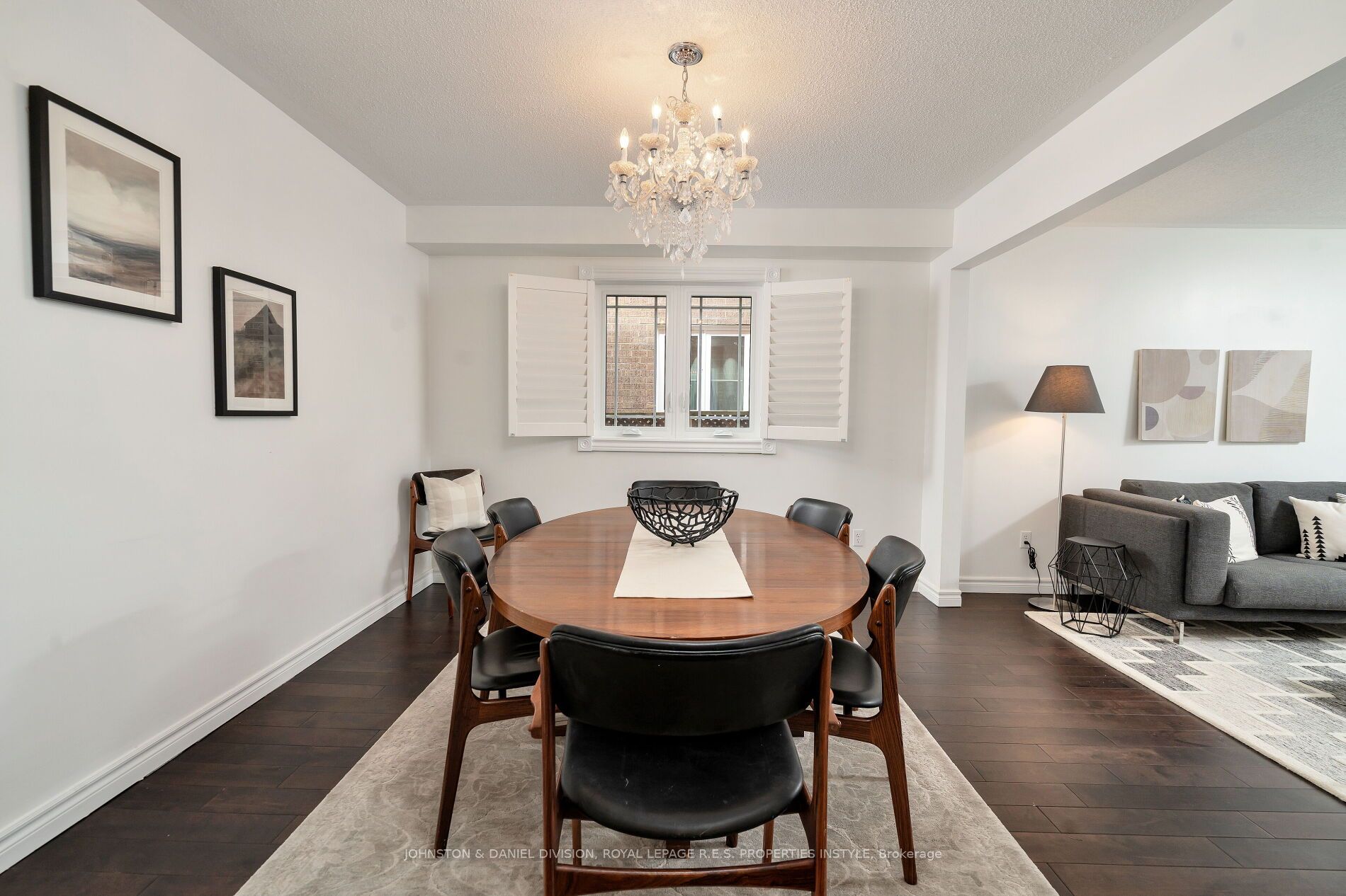 31 Kerrison Drive W