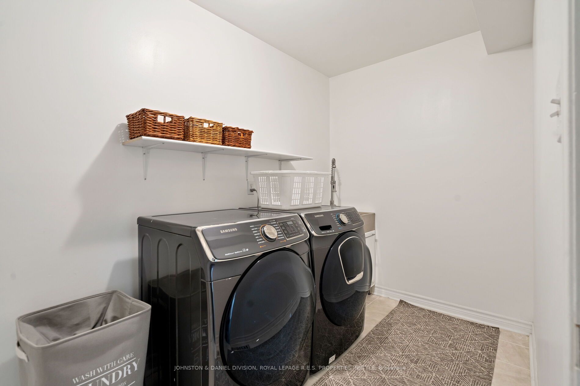 31 Kerrison Drive W