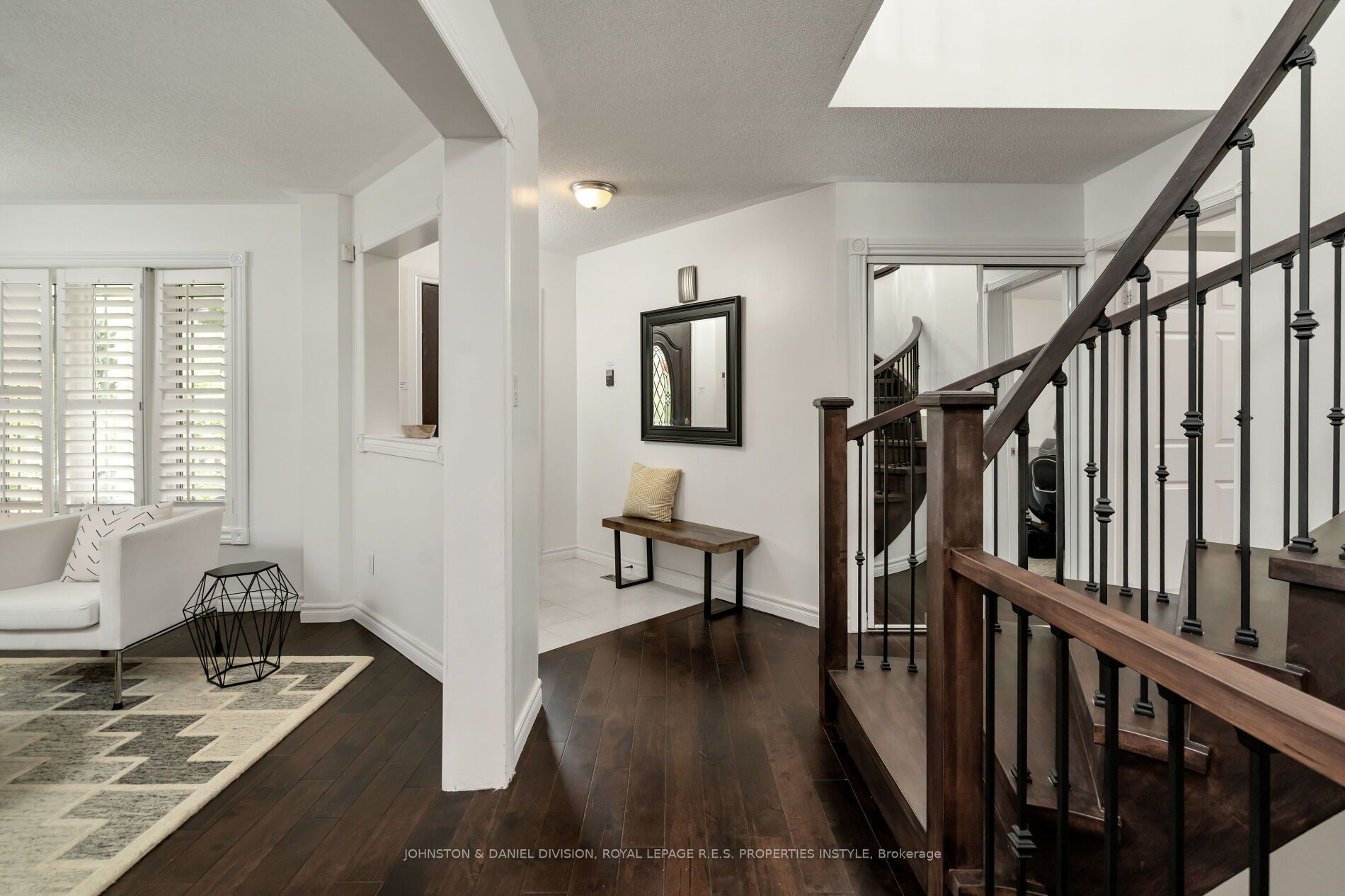 31 Kerrison Drive W