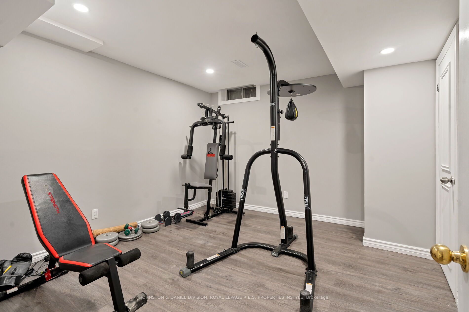 31 Kerrison Drive W
