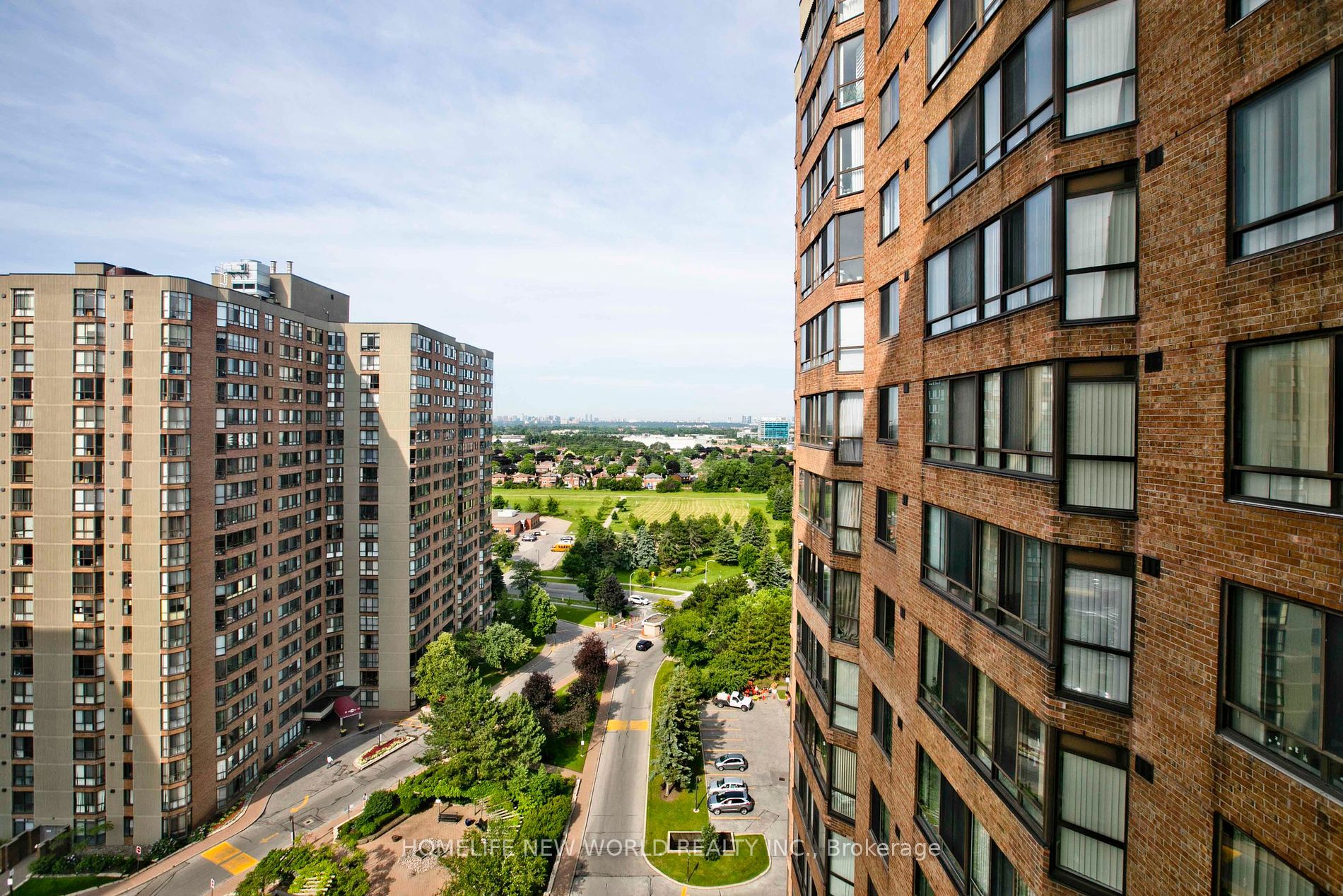 25 Bamburgh Circ, #1735
