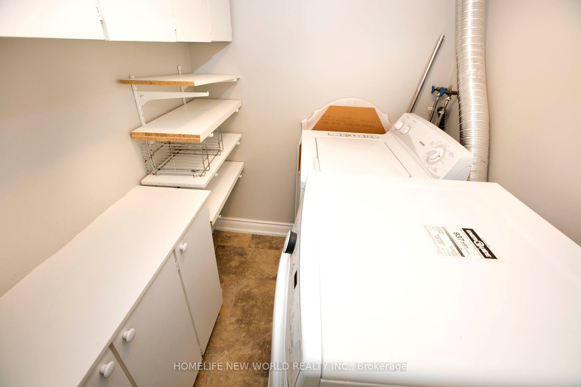 25 Bamburgh Circ, #1735