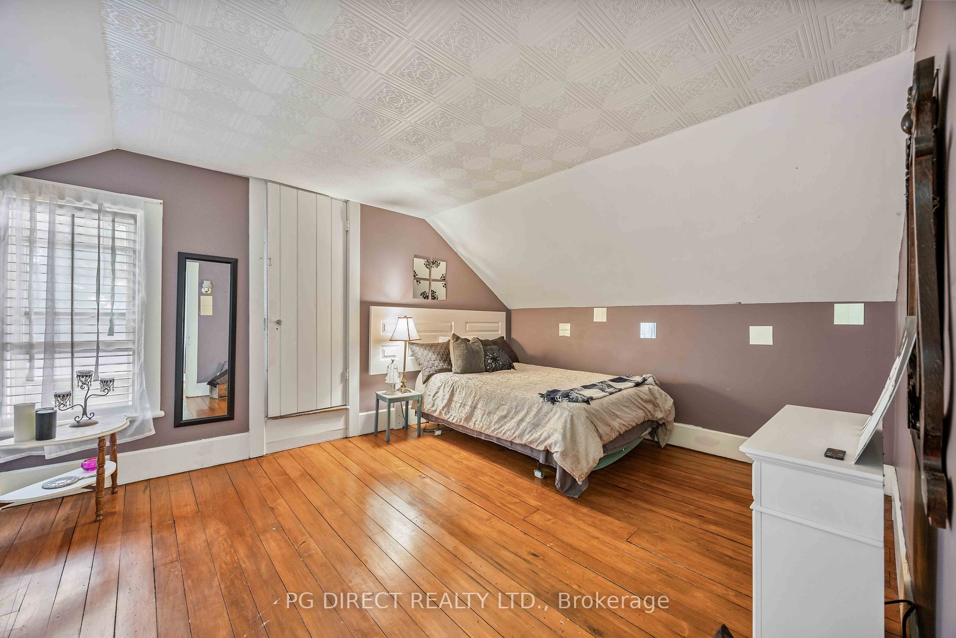 3831 Edgerton Road