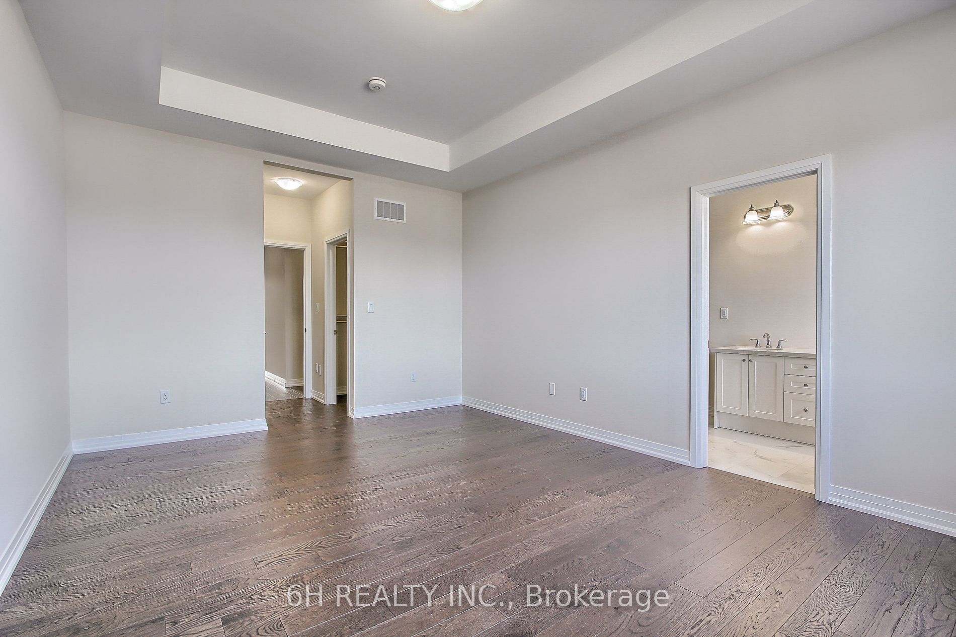2616 Hibiscus Drive