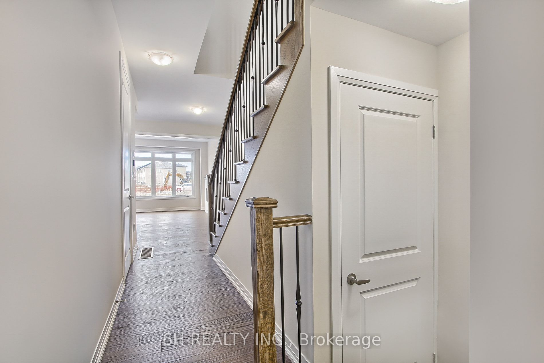 2616 Hibiscus Drive