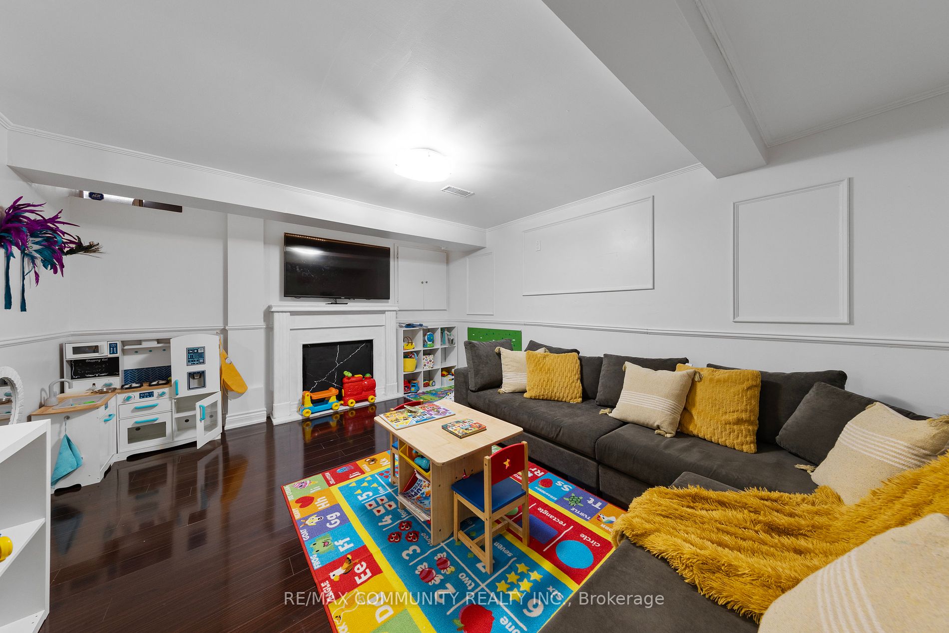 73 Mcsweeney Cres
