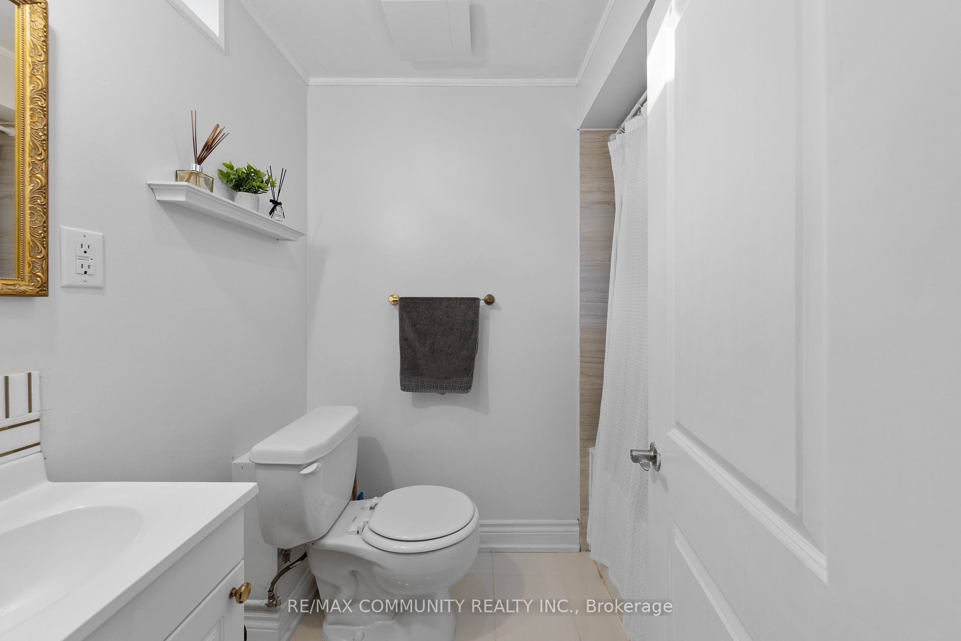 73 Mcsweeney Cres