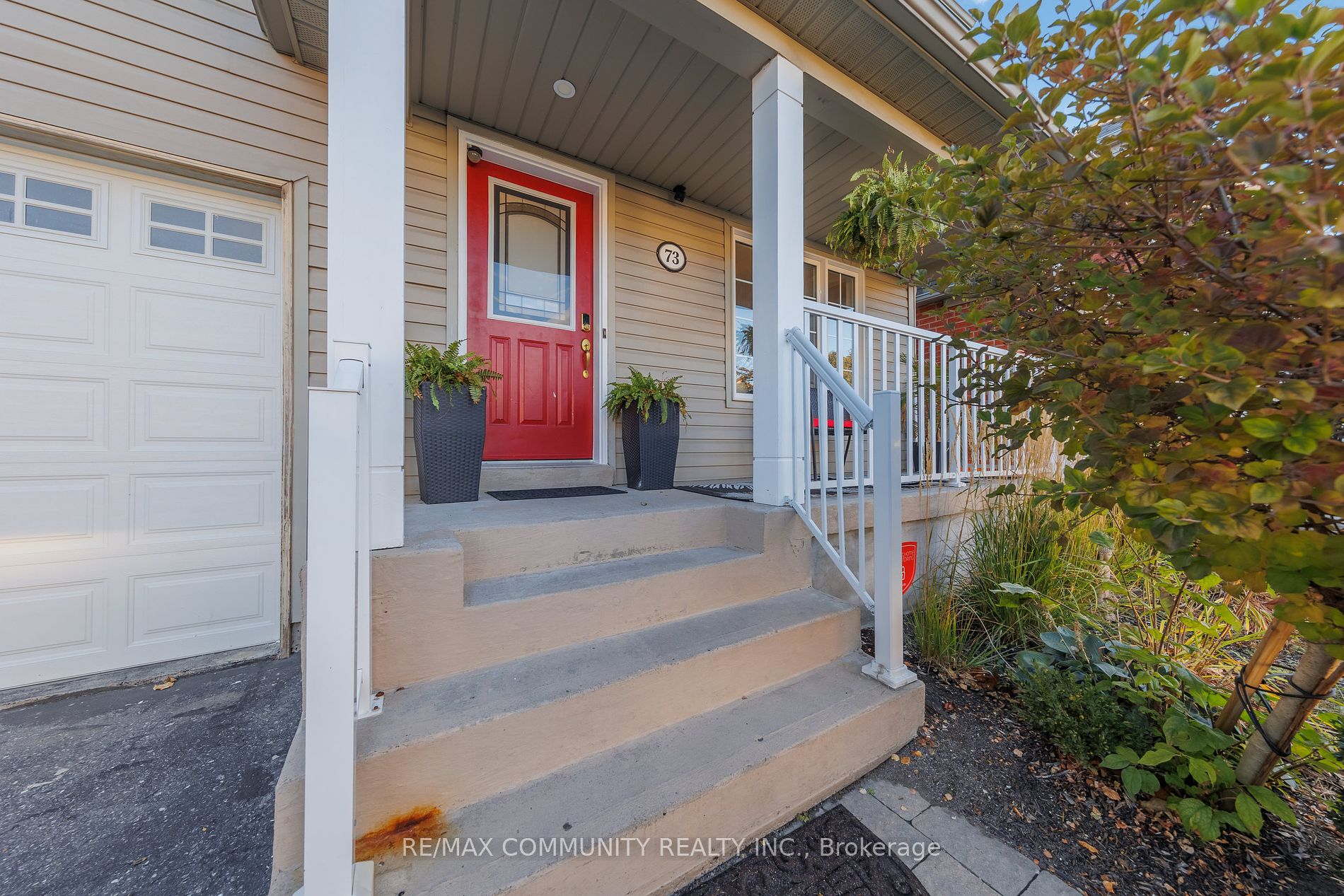73 Mcsweeney Cres
