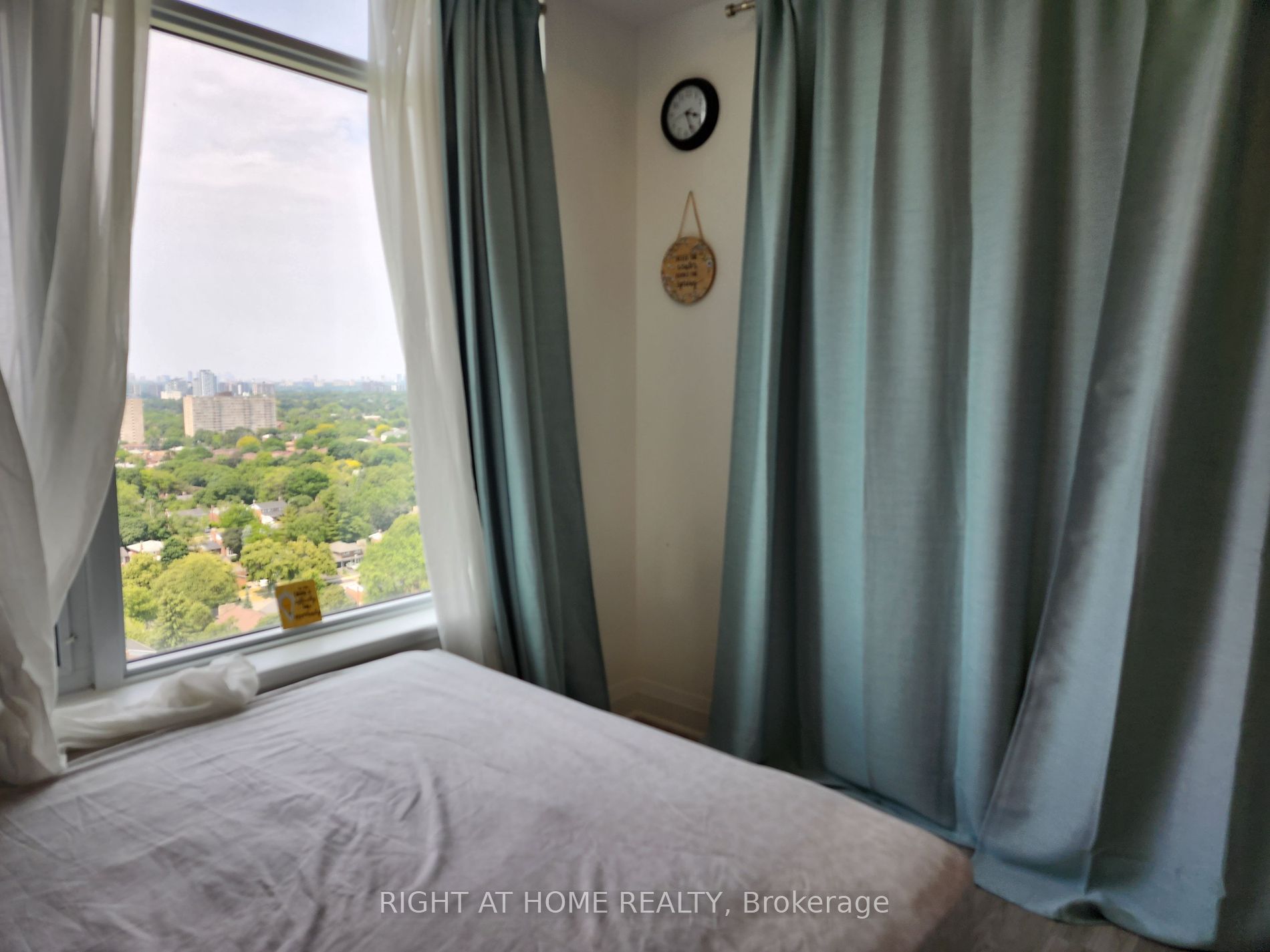 3220 Sheppard Avenue E #1702