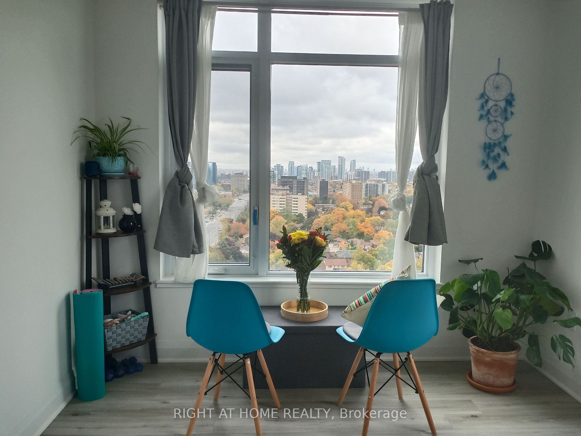 3220 Sheppard Avenue E #1702