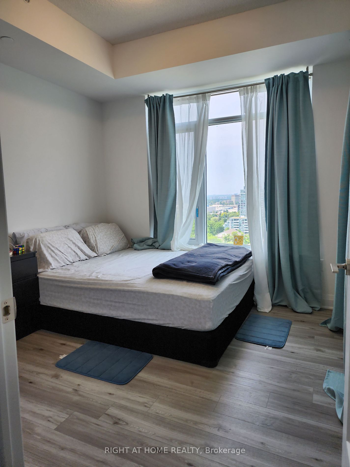 3220 Sheppard Avenue E #1702