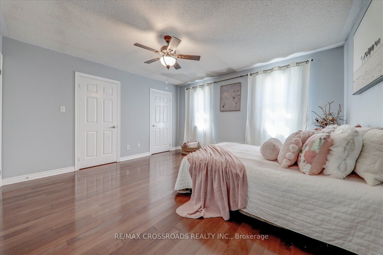 32 Dart Court