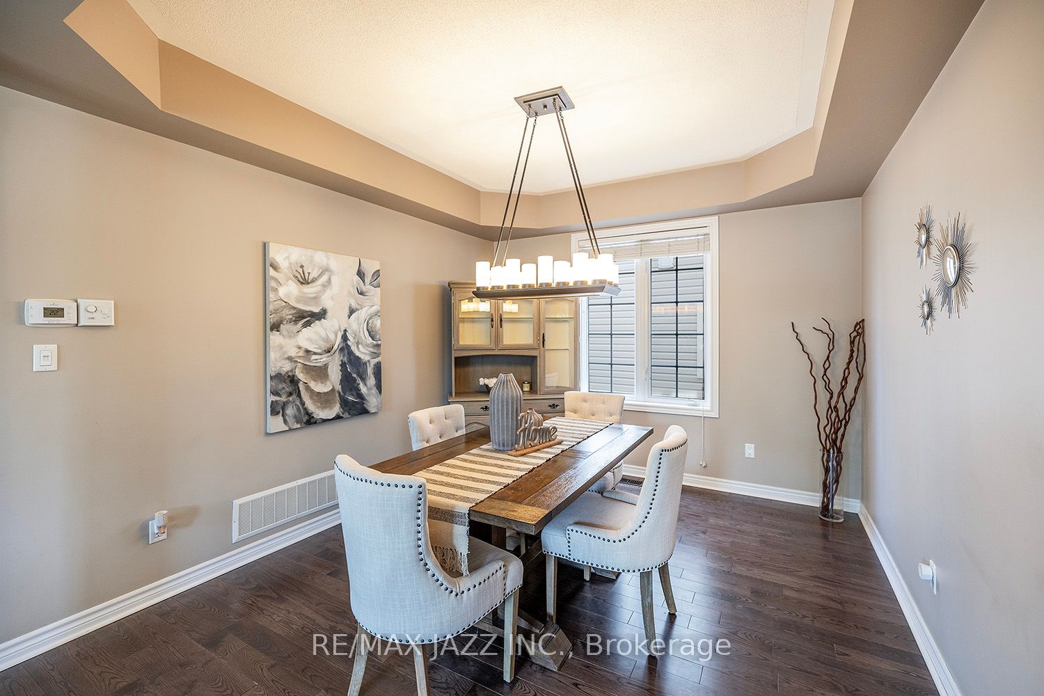 217 Glenabbey Drive