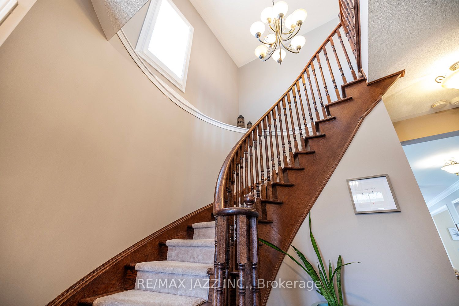 217 Glenabbey Drive