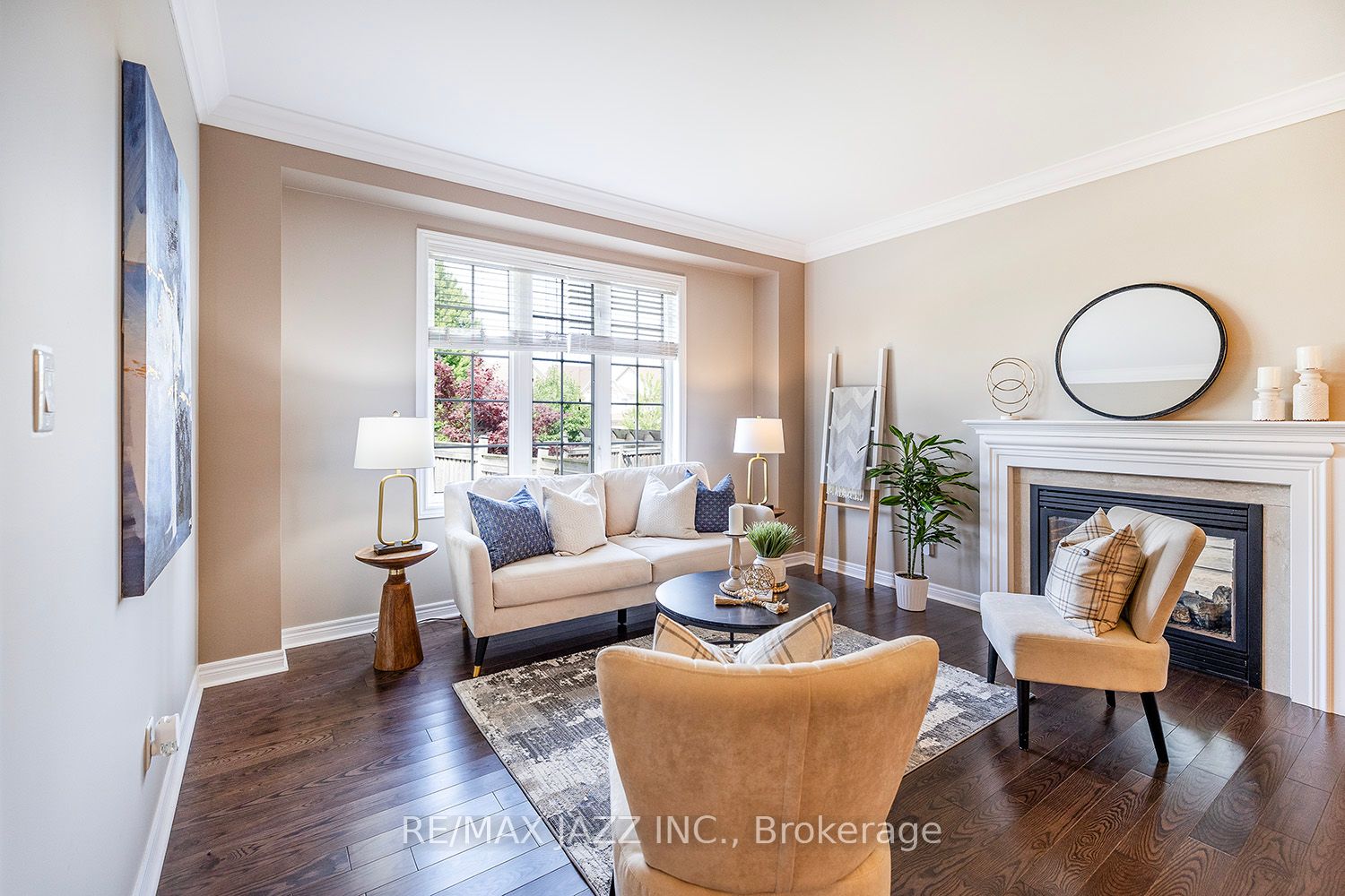 217 Glenabbey Drive