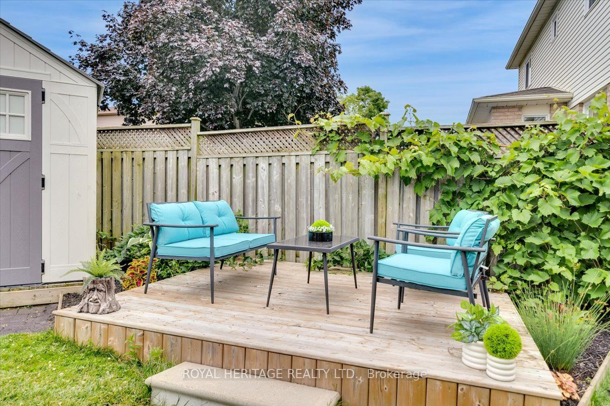 107 Clayton Crescent