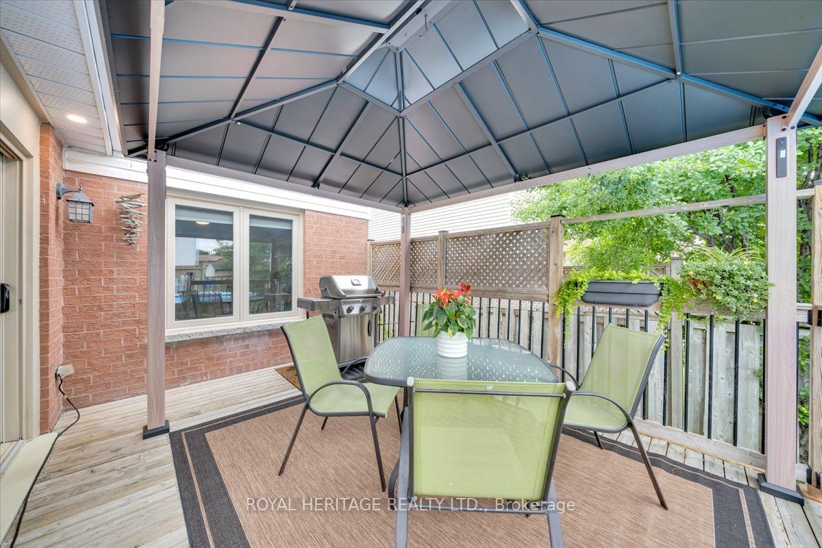 107 Clayton Crescent