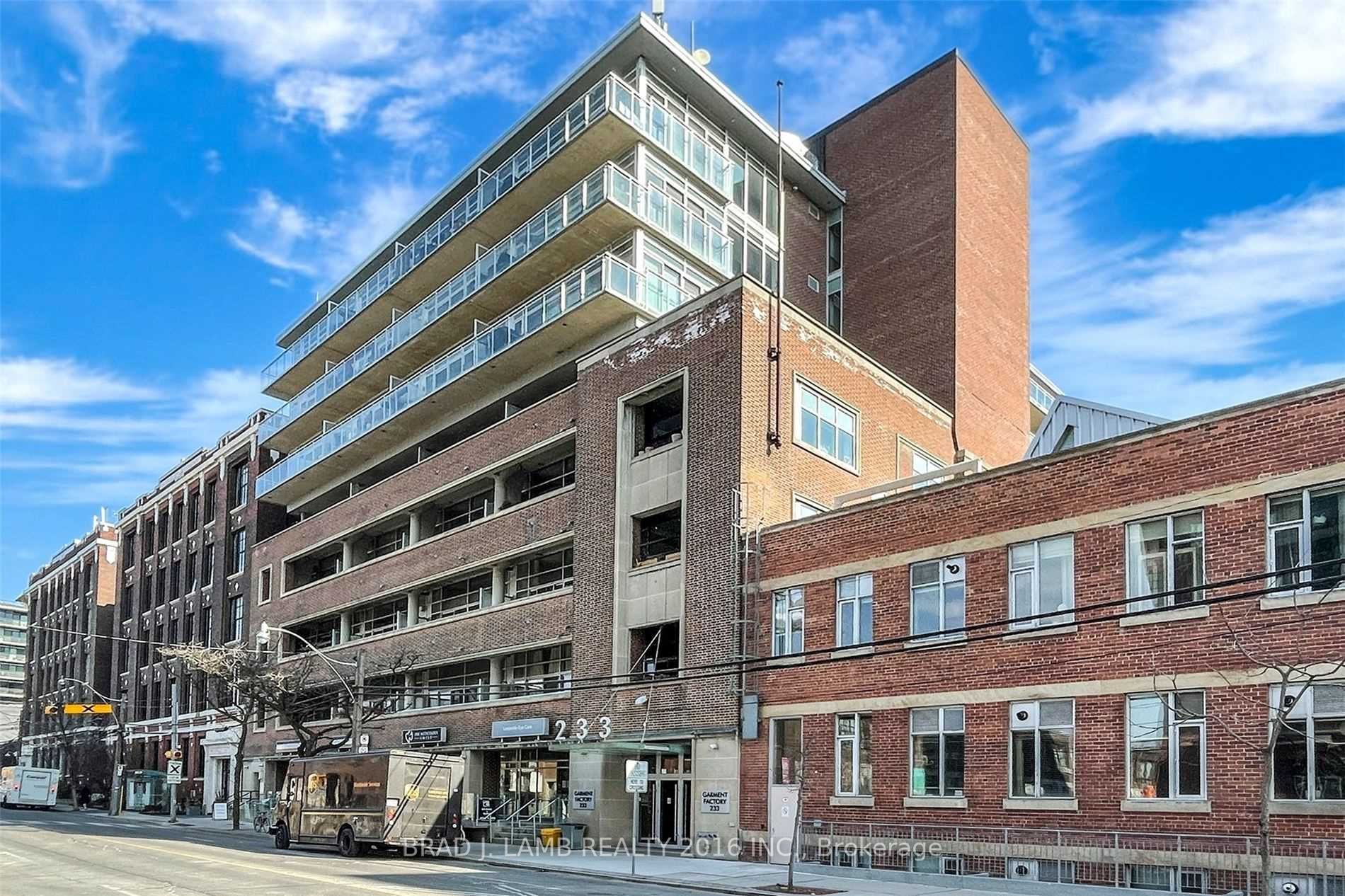 233 Carlaw Avenue #410