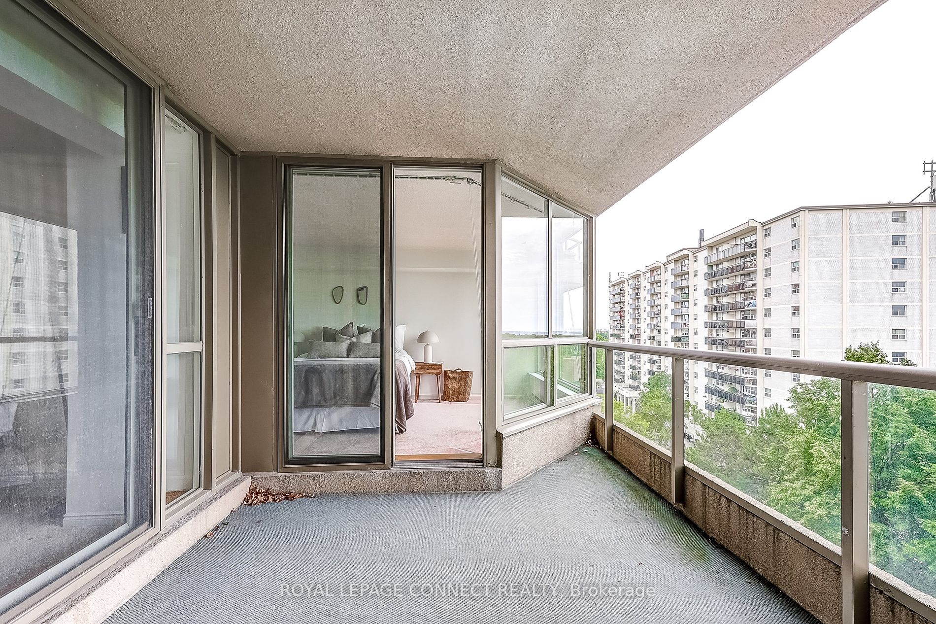 20 Guildwood Parkway #706