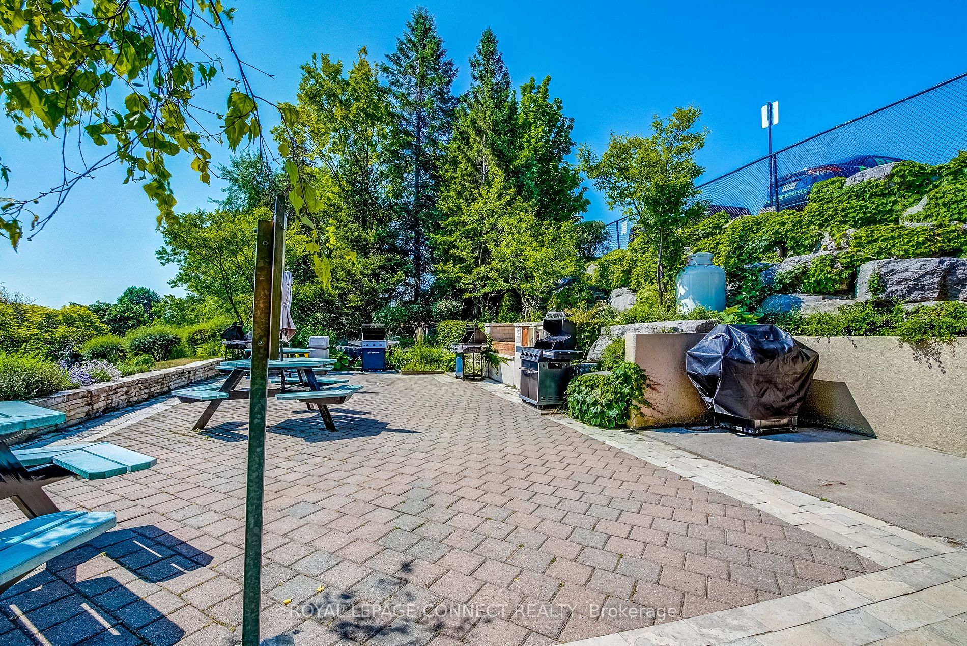 20 Guildwood Parkway #706