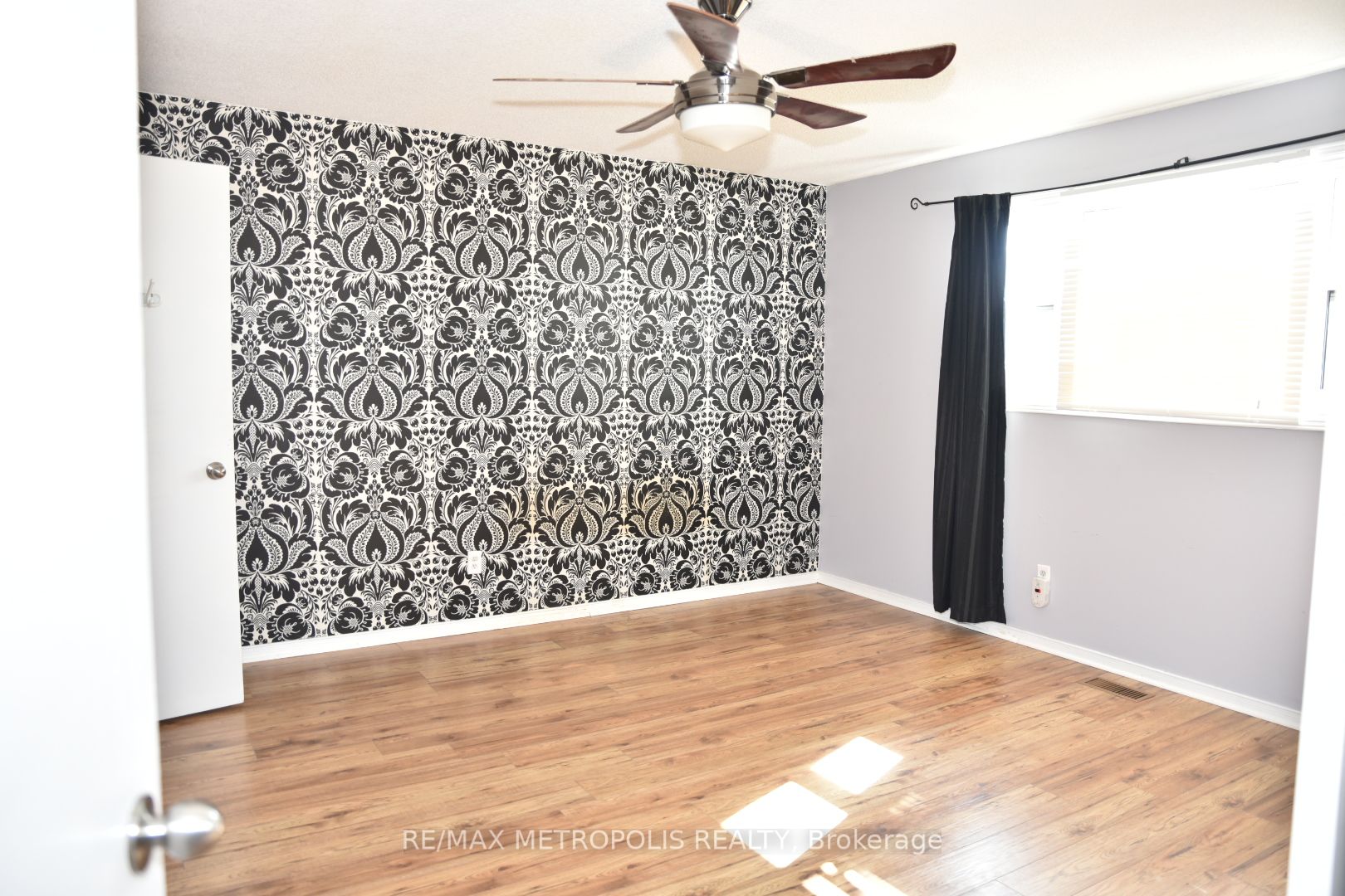 85 Barnes Drive #Main