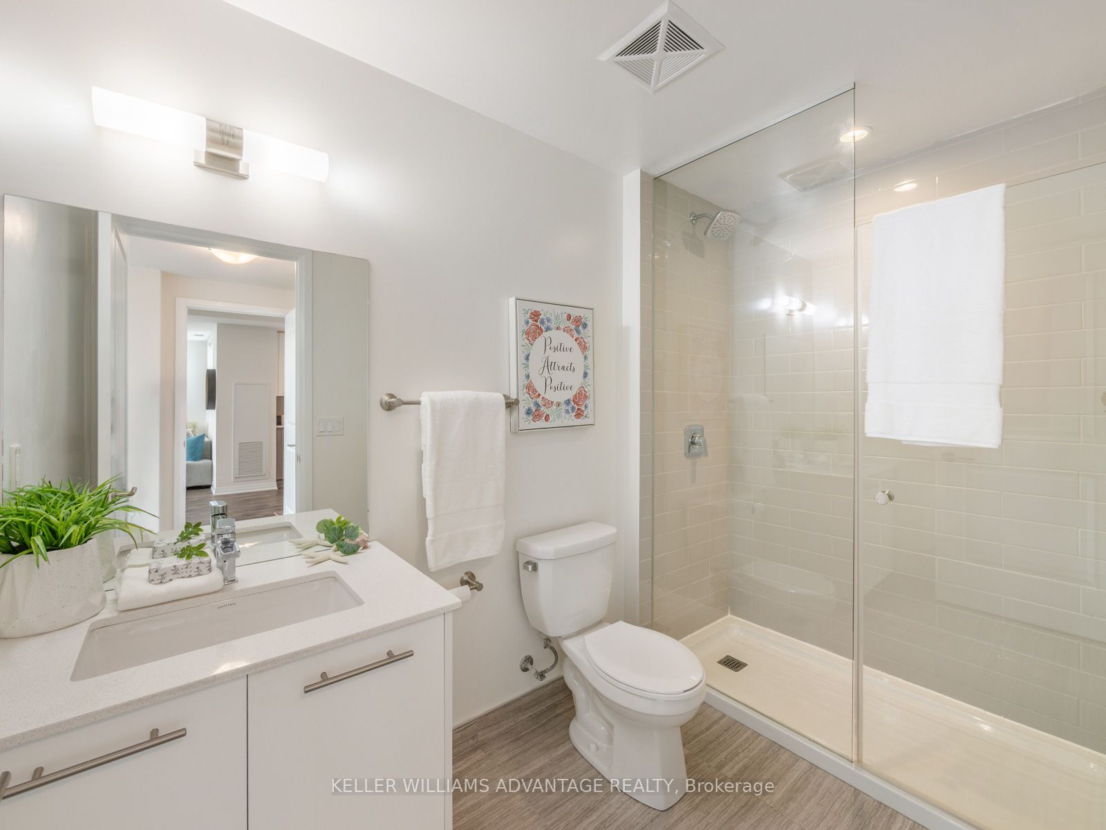 1630 Queen St E, #503