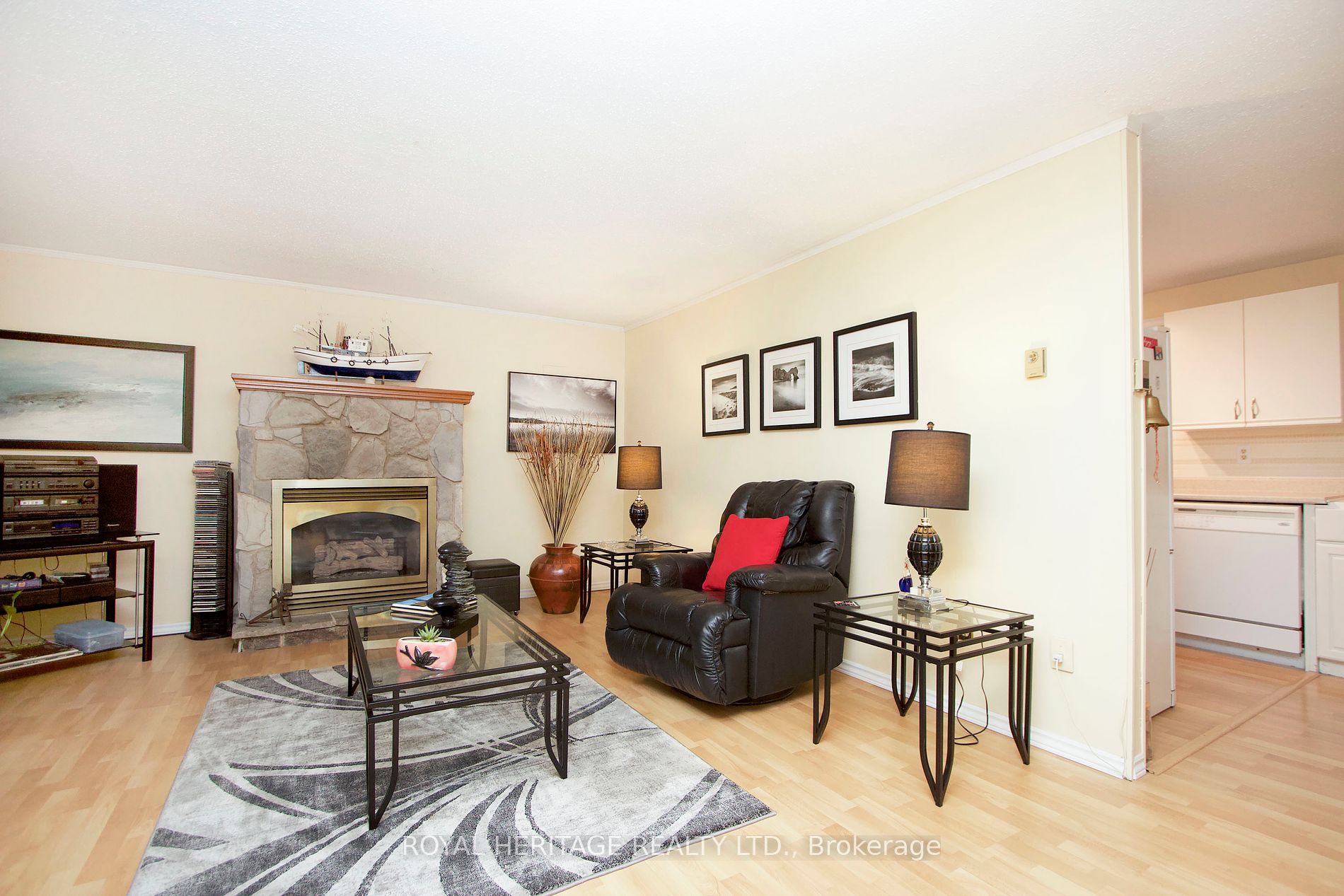 6 The Cove Rd